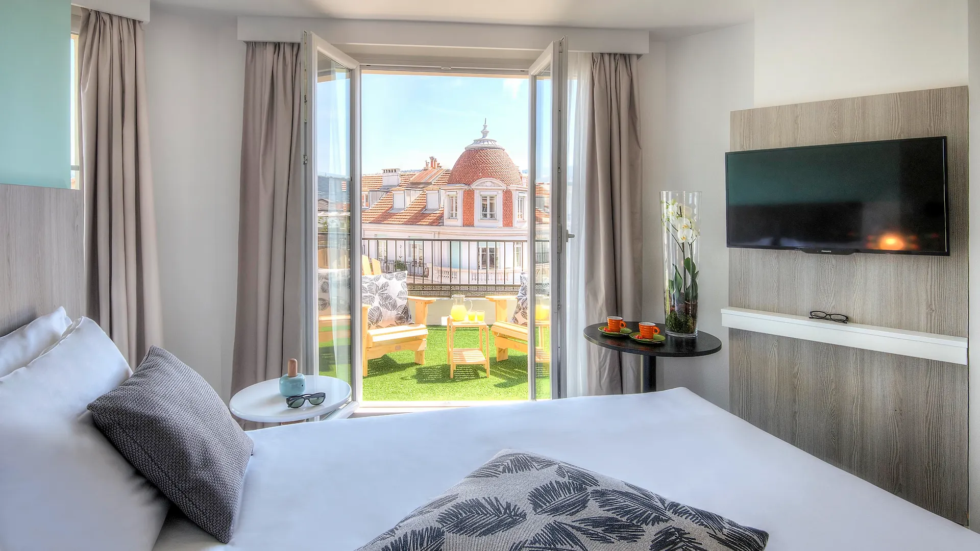 Ibis Styles Nice Centre Gare Hotel